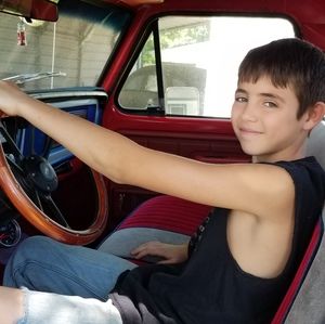 Meet your Posher, Jay